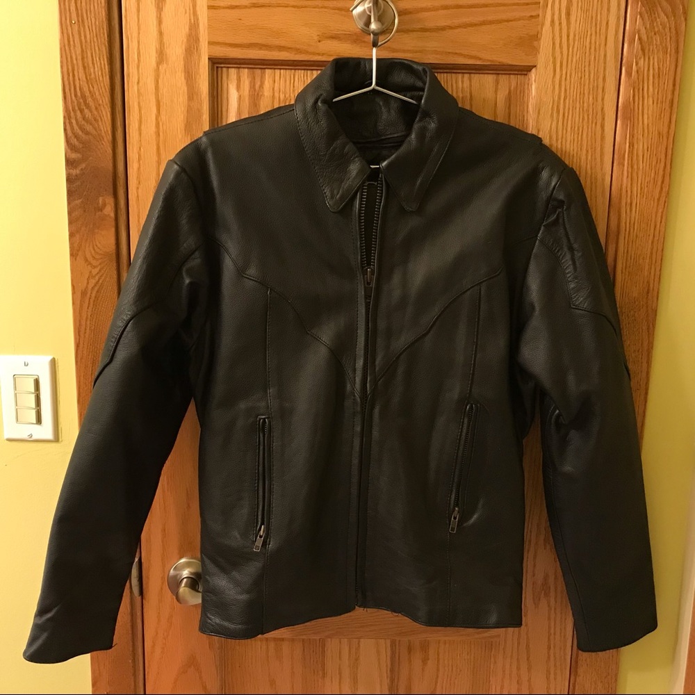 Like New! Leather Motorcycle Jacket!